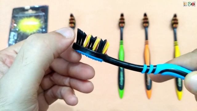 Colgate Zigzag Soft Toothbrush Combo Pack Review | Hindi |