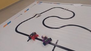 Фиолетовый и Красный. Эстафета. Робот Робофинист2022