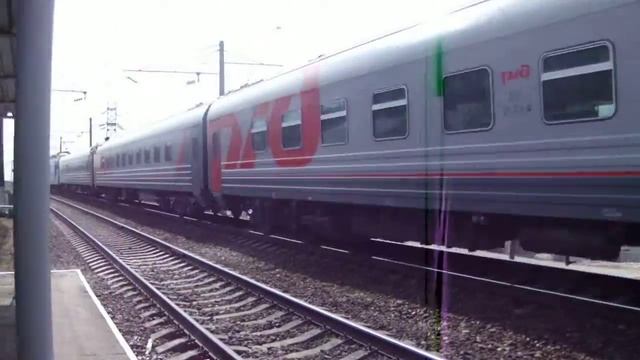 ЭП1м-686 с поездом Москва-Новороссийск смотреть онлайн