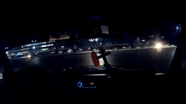 ДРИФТ на жигах. 2104 Сереги смотреть онлайн