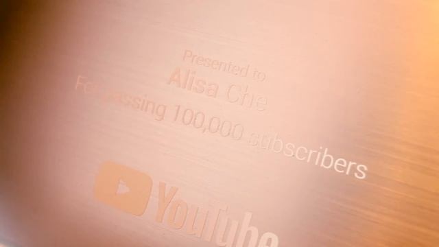 Получила Серебряную кнопку Youtube смотреть онлайн