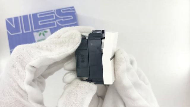Interruptor estrecho unipolar Niessen Zenit 16 A Blanco distribuido por CABLEPELADO ® смотреть онлайн