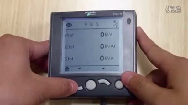 施耐德 FDM121 櫃門顯示單元的操作使用