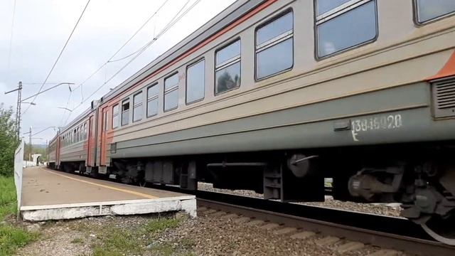 ЭД9М-0177 на рейсе в составе 11 вагонов! смотреть онлайн