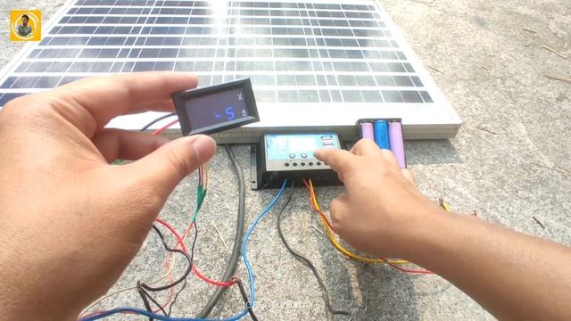 Digital Voltmeter Ammeter Connection With Solar Charge Controller