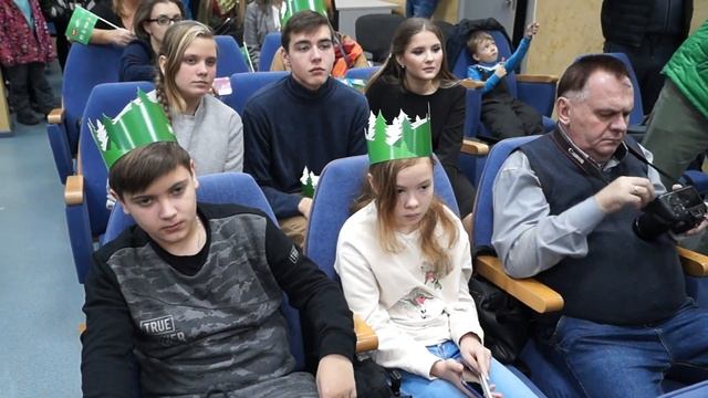 Всероссийский Дед Мороз приехал в Челябинск смотреть онлайн