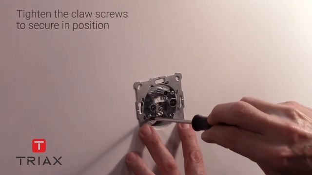 How-to video – Installing Outlet in Wall смотреть онлайн