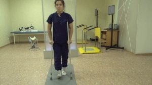 Обучение ходьбе после эндопротезирования коленного и тазобедренного сустава.  1 этап.