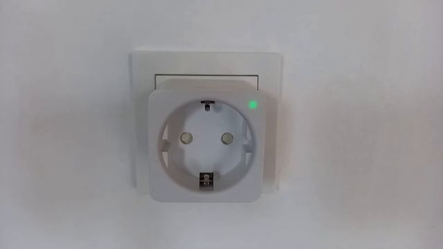 Philips Hue Smart Plug | Unboxing & Installing смотреть онлайн