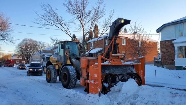Уборка снега | Монреаль, Канада. Операция по уборке снега смотреть онлайн