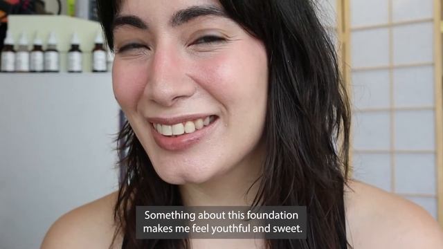 Hince Second Skin Foundation смотреть онлайн