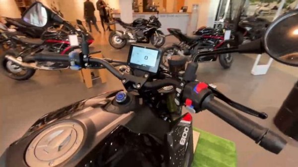 QJ MOTOR SRK 600 черный