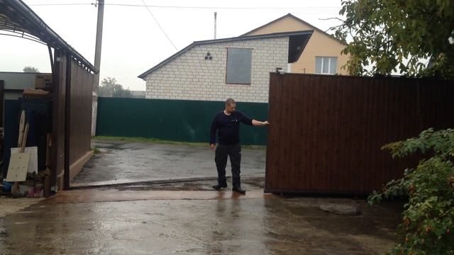 Принцип дії відкатних (розсувних) воріт - www.delaemvorota.com.ua смотреть онлайн