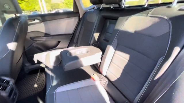 2022 Volkswagen Taos SE 4motion walk around video смотреть онлайн