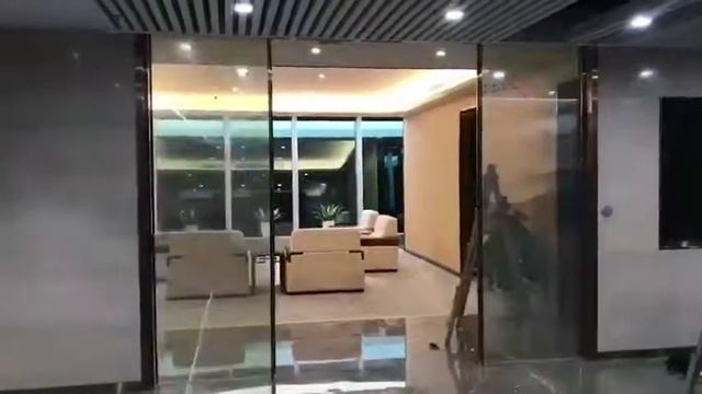 Smart Glass смотреть онлайн