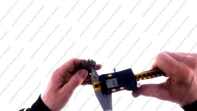 D 814 Шестерня запускающая ведомая м б 175N 180N 7 9Hp DIGGER, шт смотреть онлайн