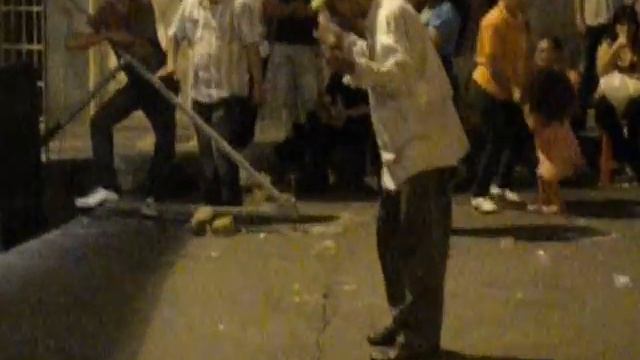 Crazy Salsa Skills IN Colombia By A Hobo смотреть онлайн