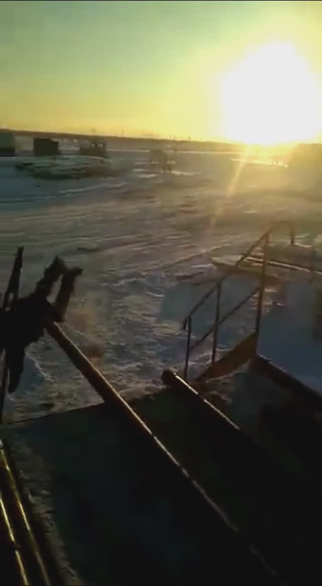 Помбур не подрасчитал свои УМ и чуть не свернул себе шею. смотреть онлайн