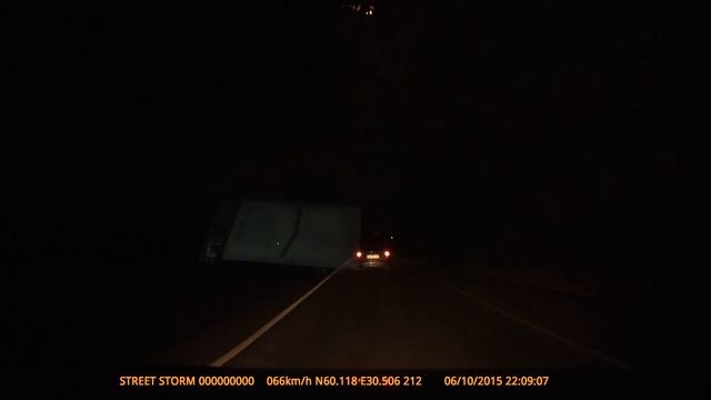 Street Storm A7810, ночь, неосвещённая дорога смотреть онлайн