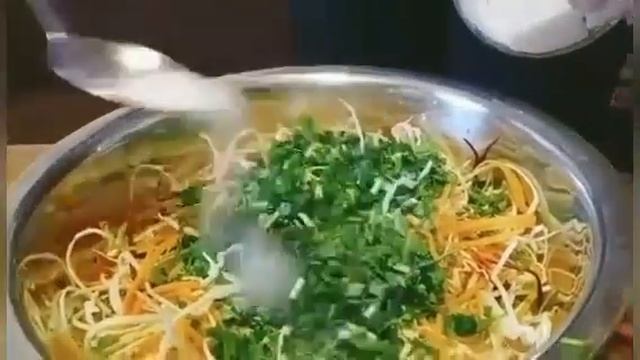 #Կաղամբով աղցան#աղցան Իմ խոհանոցում հաճախ պատրաստվող սիրված աղցան,վիտամինների կոմպլեքս։ смотреть онлайн