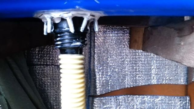 Гаражное видео Радиатор топор и раковина смотреть онлайн