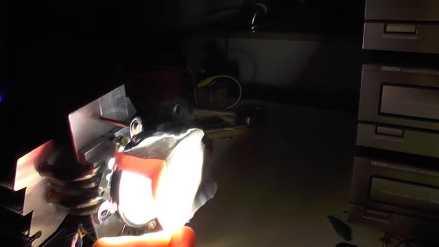 Very bright DIY 100W Flashlight (8500Lm) смотреть онлайн
