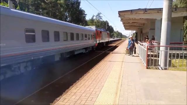 ЭП2К со скорым дневным поездом №119 "Саранск-Москва",платформа Белоозёрская смотреть онлайн