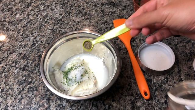 How to Make HALAL CART STYLE CHICKEN and RICE With HOMEMADE FALAFEL | HALAL GUYS COPY CAT RECIPE смотреть онлайн