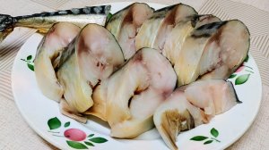 "Жизнь на пенсии".. Коптили скумбрию холодным способом.!!