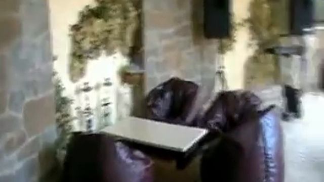 кресло-мешок от ZYF в ресторане смотреть онлайн