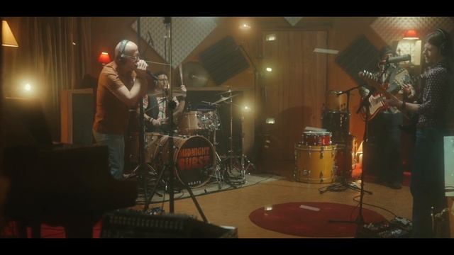 MIDNIGHT BURST - INSOMNIA (Official Video) смотреть онлайн