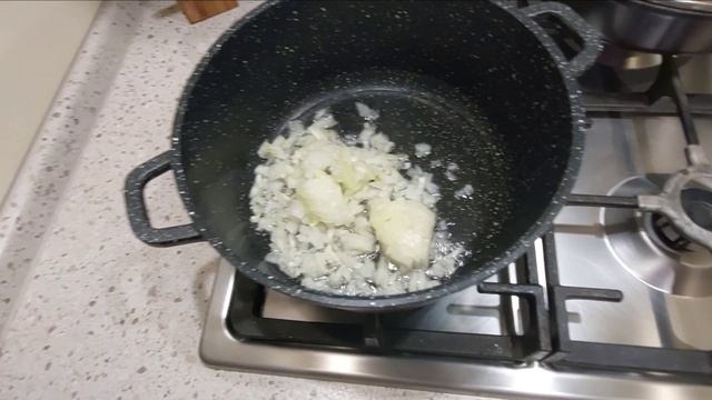 Чикен тика масала и Масурдал смотреть онлайн