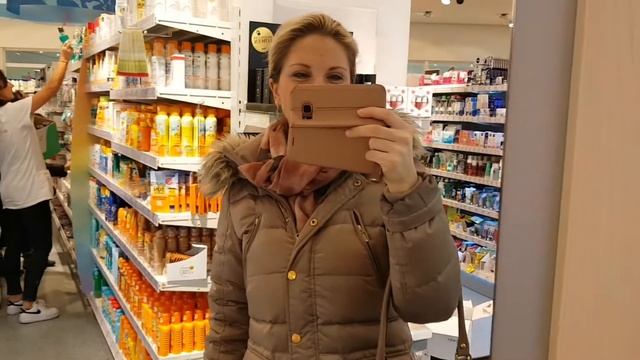 FUNNY MAMY, КРАСОТКИ , КЛАССНАЯ ПОМАДА 😋🤩💋💄 смотреть онлайн