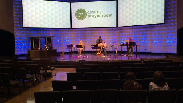 MATT HENRY MUSIC // PRAYER ROOM LIVE 6-12-18 // CARRIAGE HOUSE WORSHIP смотреть онлайн