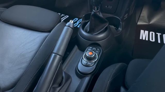 2017 MINI Hatch Cooper 1.5 Cooper 5dr 134 BHP - Walk Around Video смотреть онлайн