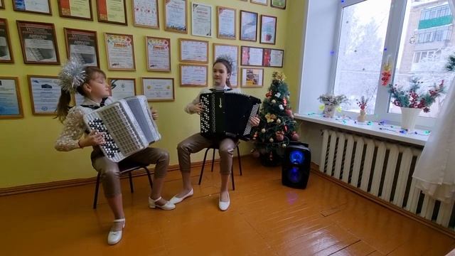 БАШКИРСКИЕ ЖЕМЧУЖИНКИ баянистки - Попова Анастасия, Хабирова Элина