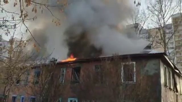 Пожар на Сеченова в Иркутске №2 смотреть онлайн