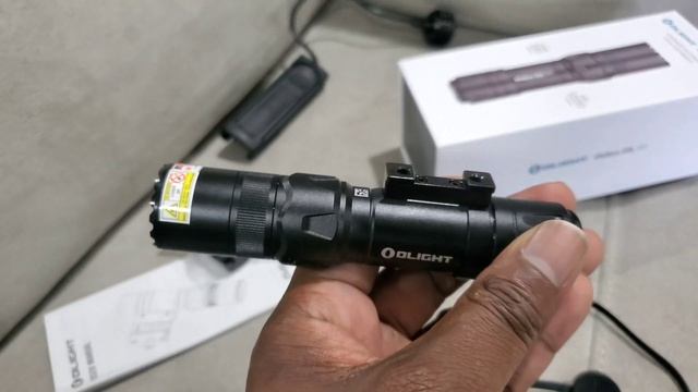 Olight Odin GL Unboxing & Review смотреть онлайн