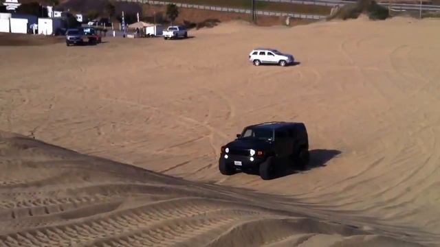 Hummer H3 jump @ Arenales Rosarito смотреть онлайн
