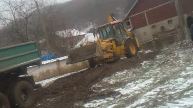 Kombinirka Komatsu vuce Mercedes 2626 смотреть онлайн