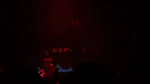Ic3peak - Таблетки + Малыш (live at @Oil, Shenzhen, 30/12/018 ) смотреть онлайн