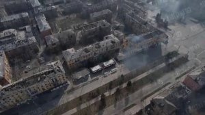 Кадры разрушенного Мариуполя. Сгоревшие здания, пробитые крыши, выбитые окна, март 2022