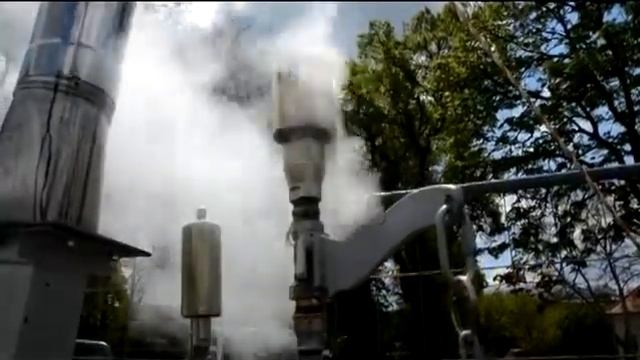 Steam whistle/Gőzsípok смотреть онлайн