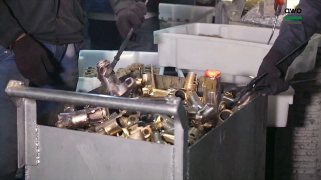 производство AWP