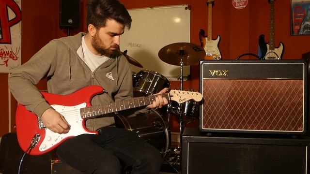 Tentez de gagner une Fender Squier Bullet Strat avec Musical Way Studio смотреть онлайн