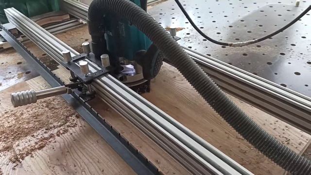 Станок для выравнивания слэбов. Модульные.Базовая ширина 1500мм. Возможно 2000мм. Длина до 5000мм. смотреть онлайн