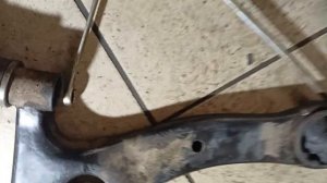 Королла 120! простая выпрессовка сайлентблоков передних рычагов!