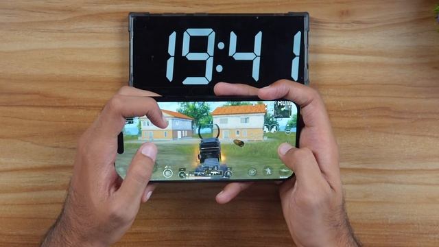 iPhone 15 Pro Max 120 FPS Pubg Test, Heating & Battery Test | Disappointed 😞 смотреть онлайн