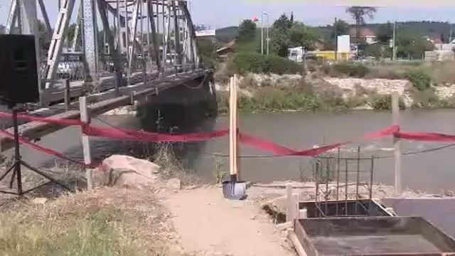 Се интензивираат работите на мостот во Сарај смотреть онлайн