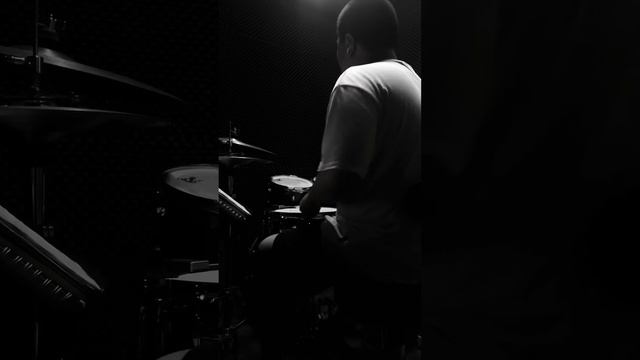 Figaro (Drum Cover) - Madvillian, Madlib & MF DOOM; Hakk Kim смотреть онлайн